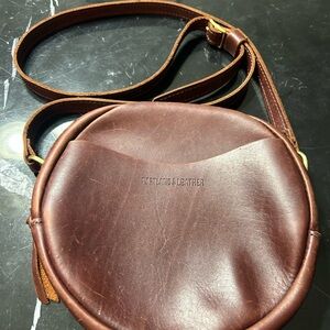 Portland Leather Brown Crossbody Bag
